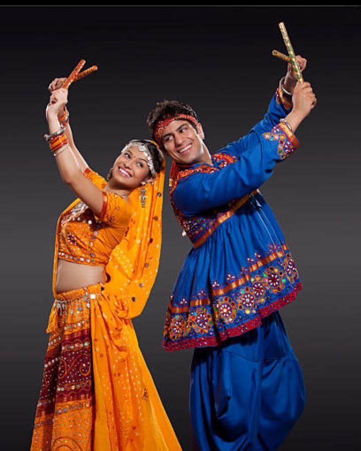 Dandiya Dance and Outfit
